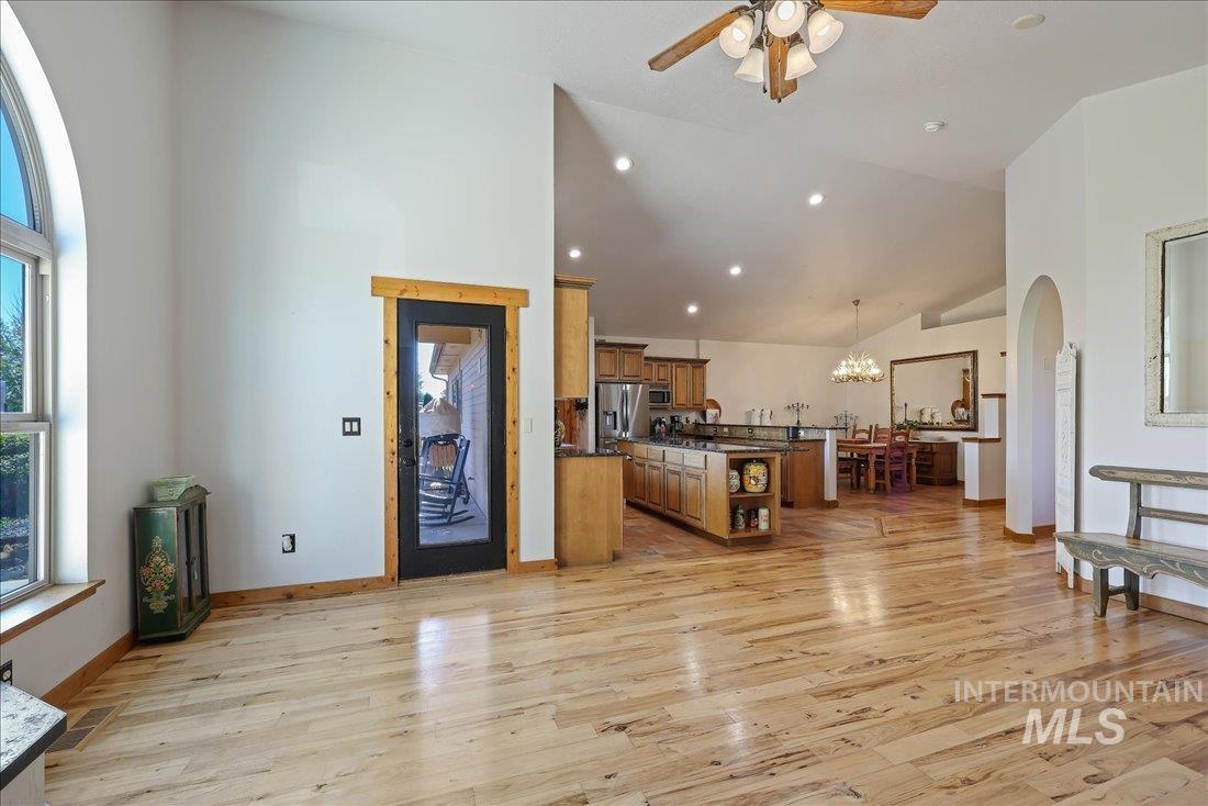 7639 Elko Lane, Middleton, Idaho 83644, 3 Bedrooms, 2.5 Bathrooms, Residential For Sale, Price $998,000,MLS 98971778