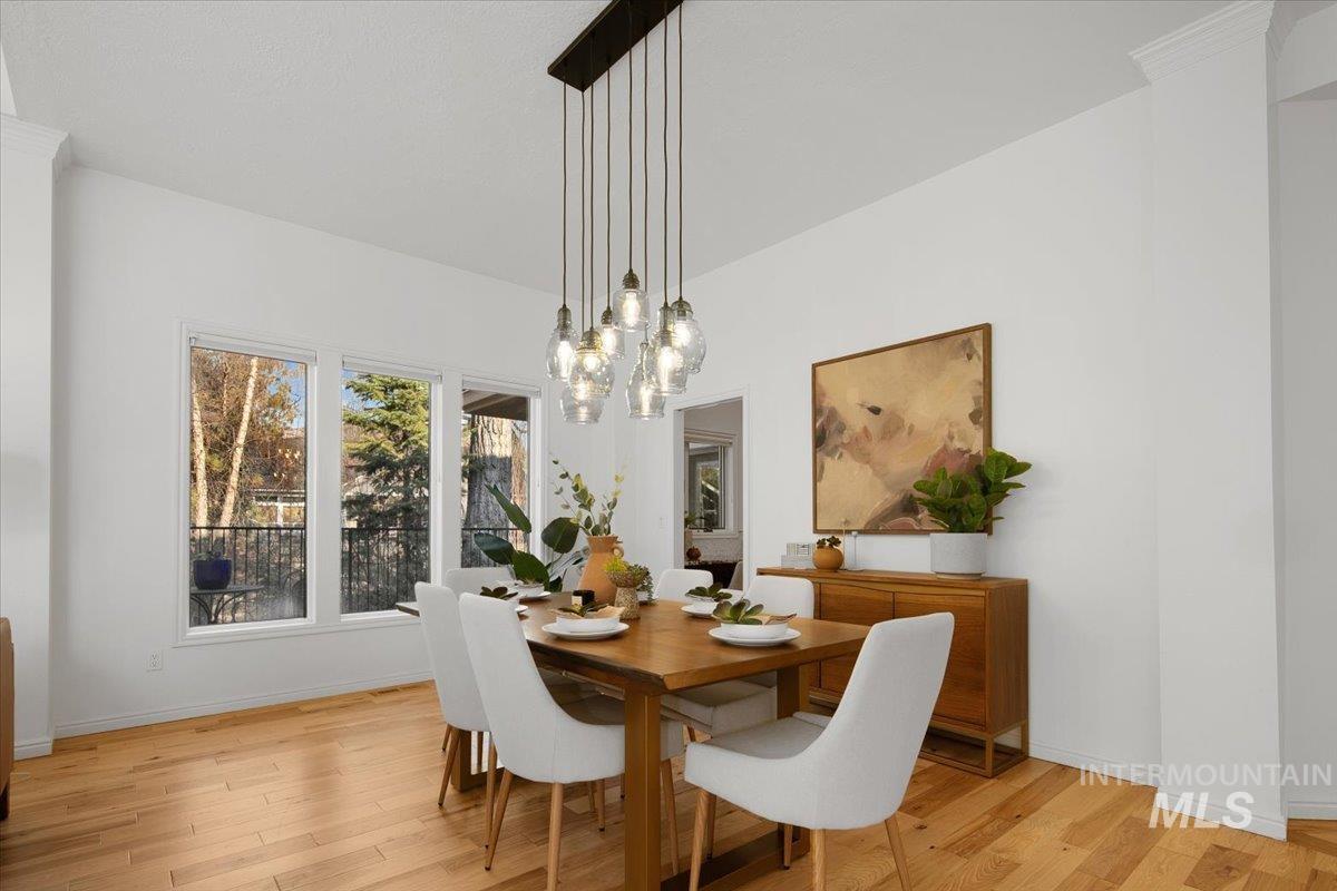 2130 S Crosscreek Lane, Boise, Idaho 83706, 3 Bedrooms, 2.5 Bathrooms, Residential For Sale, Price $1,486,000,MLS 98971780