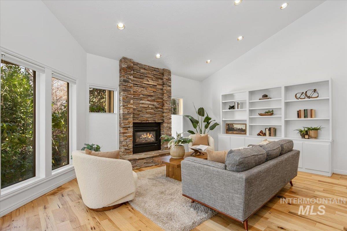 2130 S Crosscreek Lane, Boise, Idaho 83706, 3 Bedrooms, 2.5 Bathrooms, Residential For Sale, Price $1,486,000,MLS 98971780