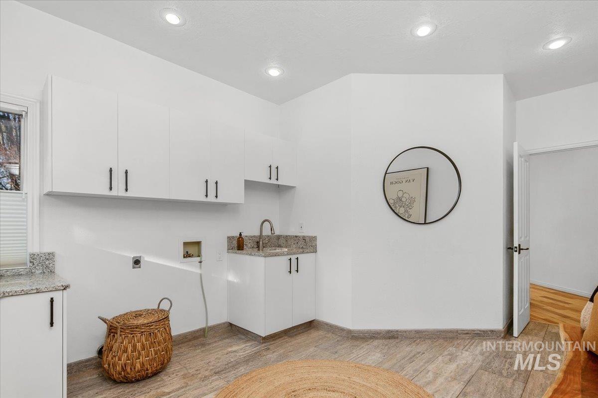 2130 S Crosscreek Lane, Boise, Idaho 83706, 3 Bedrooms, 2.5 Bathrooms, Residential For Sale, Price $1,486,000,MLS 98971780