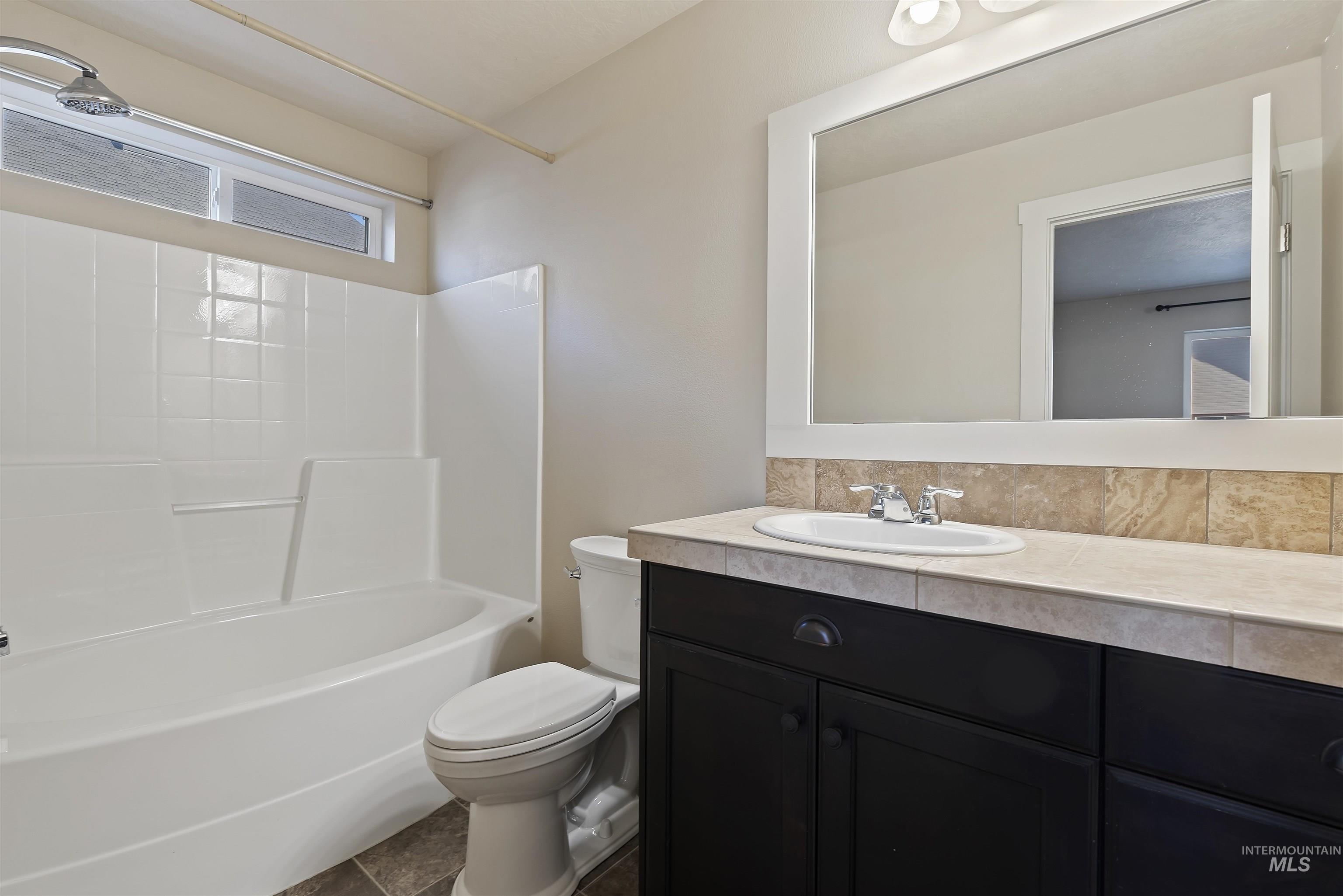 629 S Kiser Ave, Boise, Idaho 83709, 3 Bedrooms, 2 Bathrooms, Residential For Sale, Price $390,000,MLS 98971782