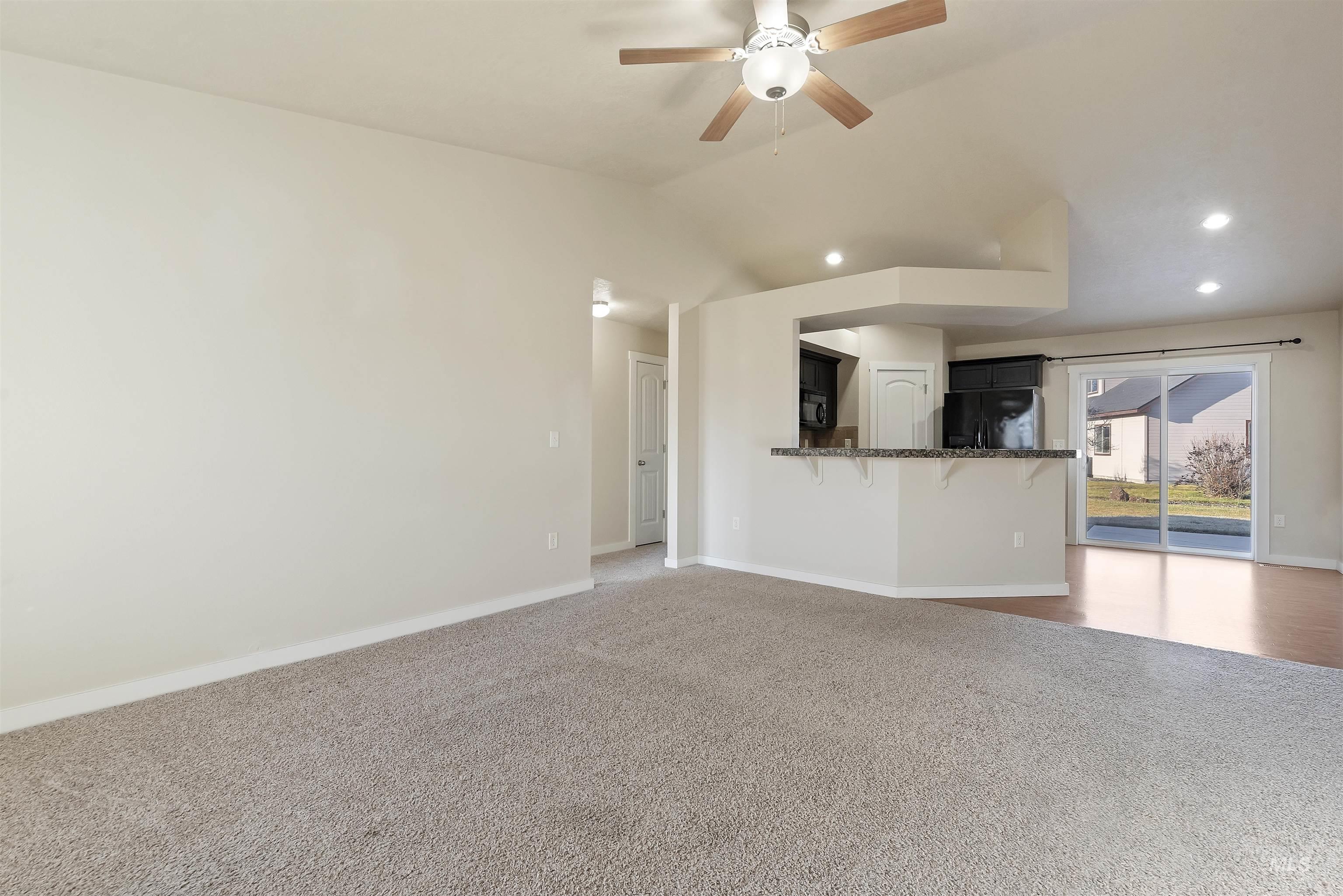 629 S Kiser Ave, Boise, Idaho 83709, 3 Bedrooms, 2 Bathrooms, Residential For Sale, Price $390,000,MLS 98971782