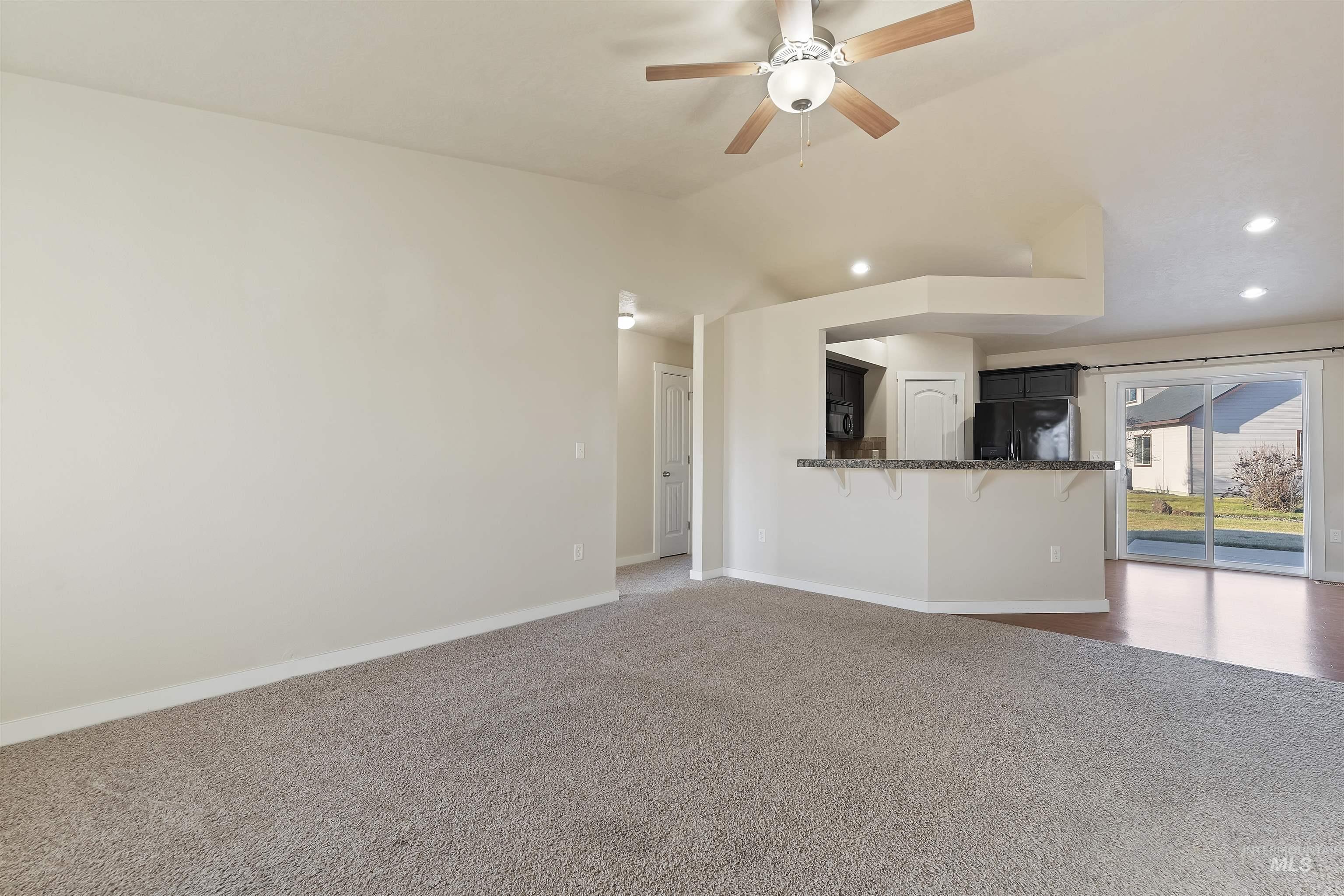 629 S Kiser Ave, Boise, Idaho 83709, 3 Bedrooms, 2 Bathrooms, Residential For Sale, Price $390,000,MLS 98971782