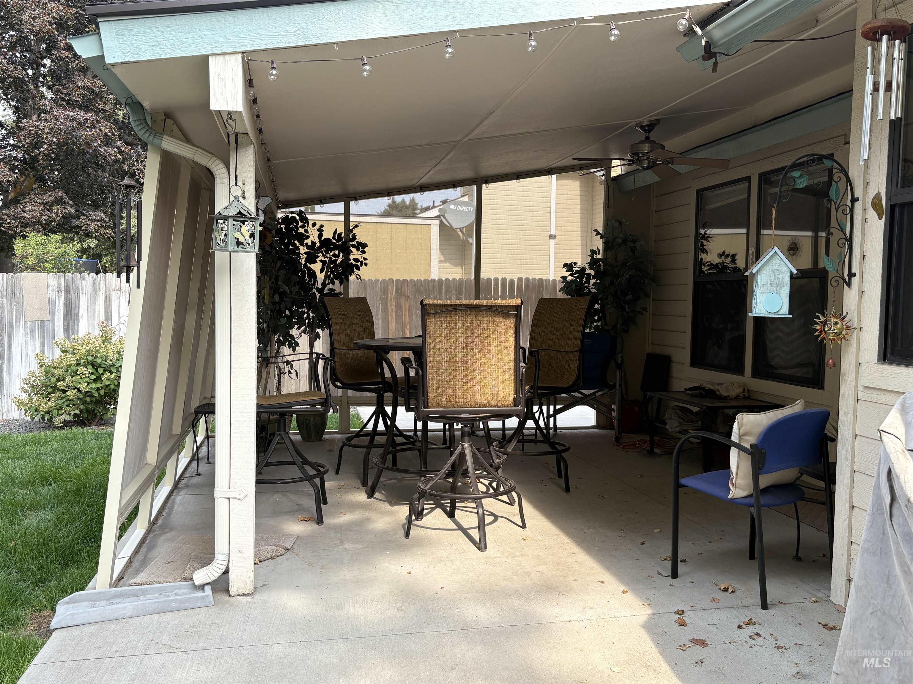 11085 W Bridgetower Dr., Boise, Idaho 83709, 3 Bedrooms, 2 Bathrooms, Residential For Sale, Price $447,500,MLS 98971783