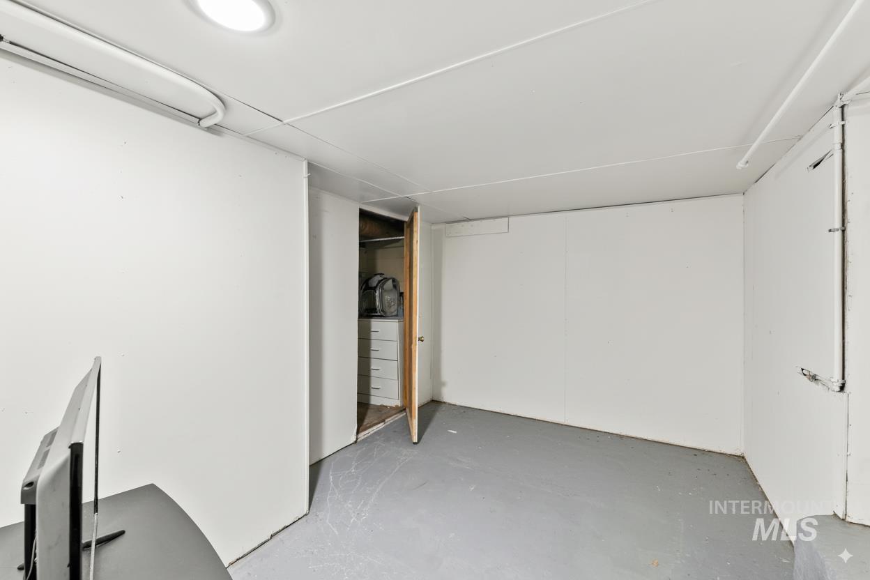 366 4th Ave N, Payette, Idaho 83661, 3 Bedrooms, 2 Bathrooms, Residential For Sale, Price $315,000,MLS 98971784