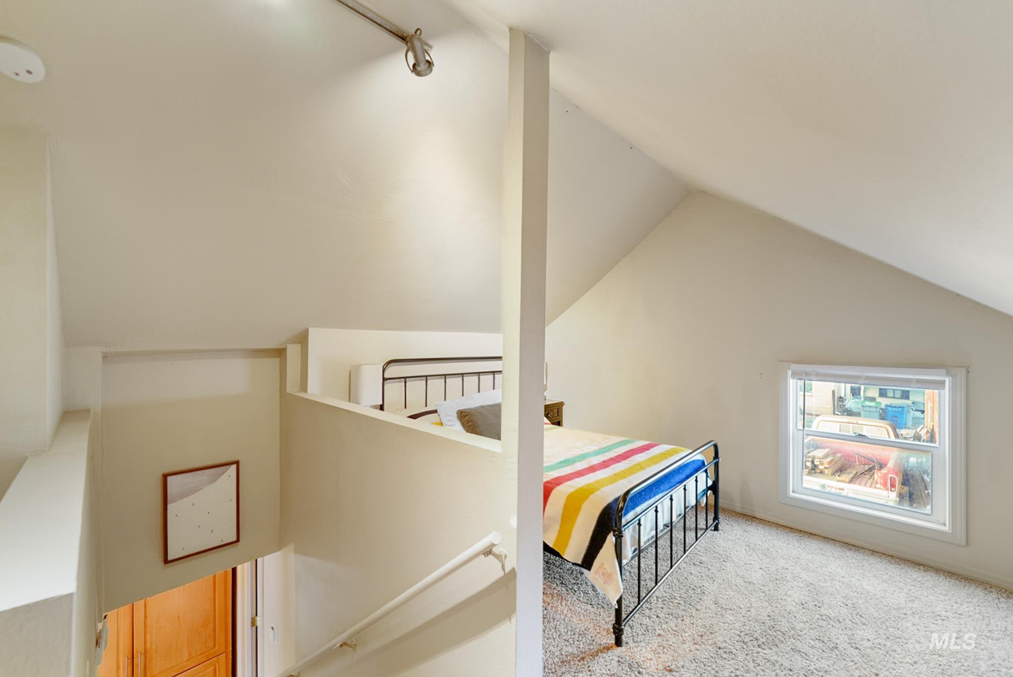 1727 S Broxon St, Boise, Idaho 83712, 3 Bedrooms, 1 Bathroom, Residential For Sale, Price $349,999,MLS 98971786