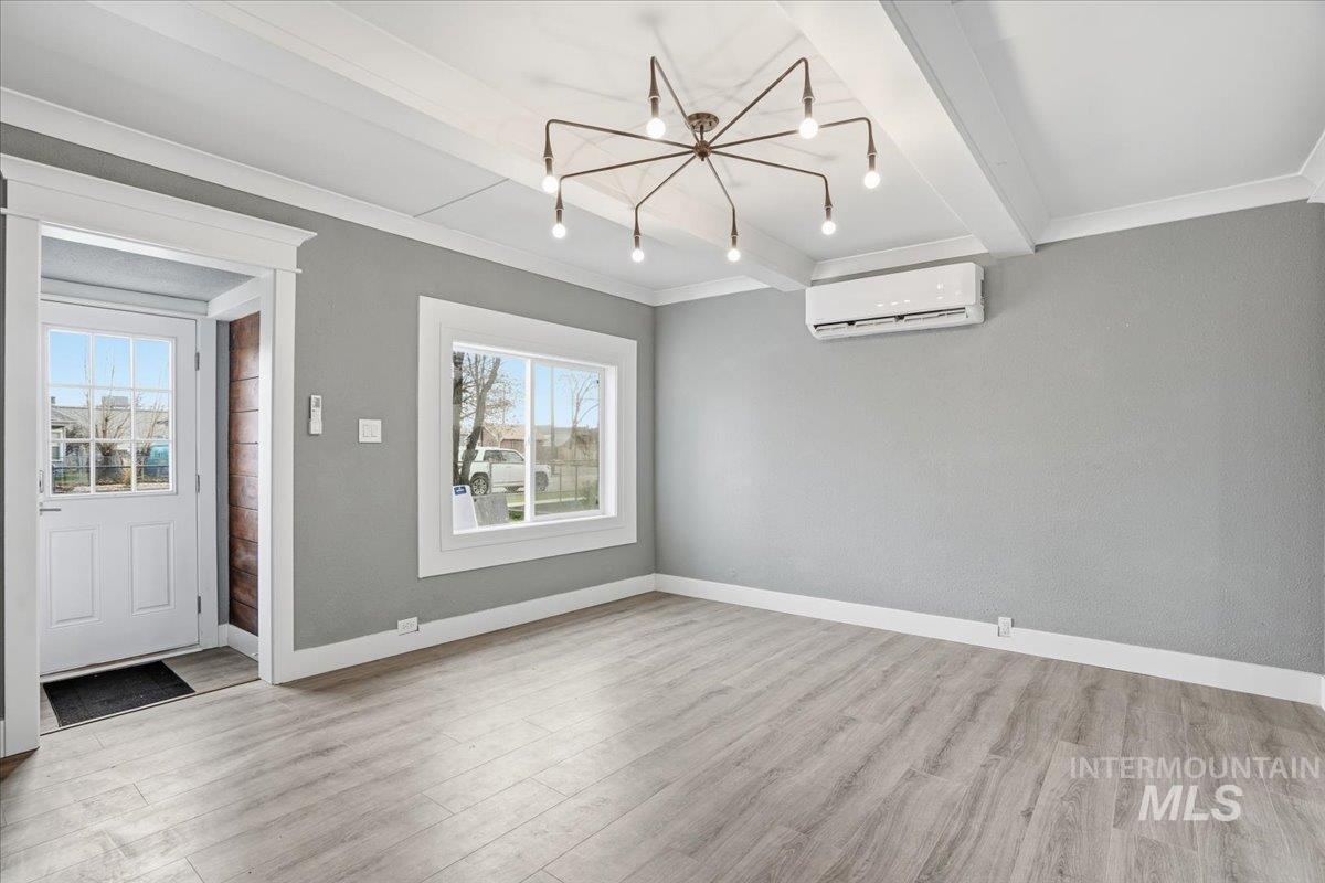 207 10th Avenue N., Nampa, Idaho 83687, 2 Bedrooms, 1 Bathroom, Residential For Sale, Price $334,000,MLS 98971788