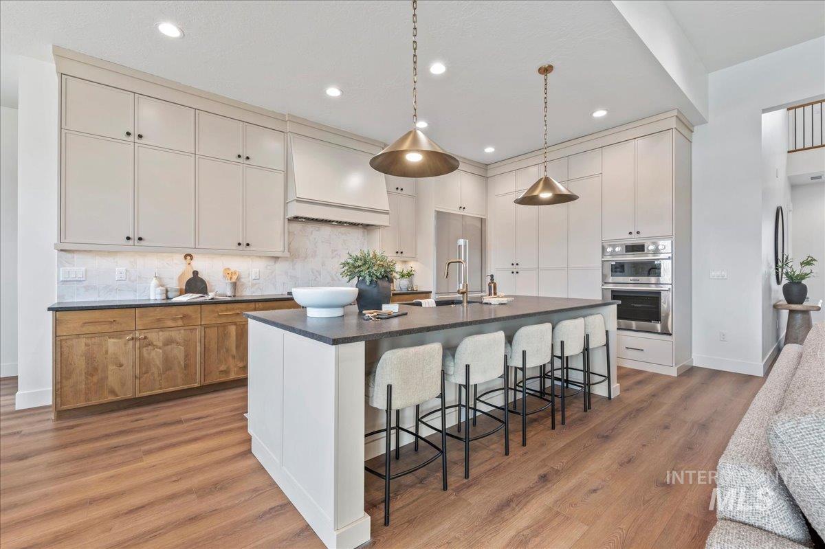 7349 W Feather Edge St, Eagle, Idaho 83616, 4 Bedrooms, 4.5 Bathrooms, Residential For Sale, Price $1,230,000,MLS 98971789