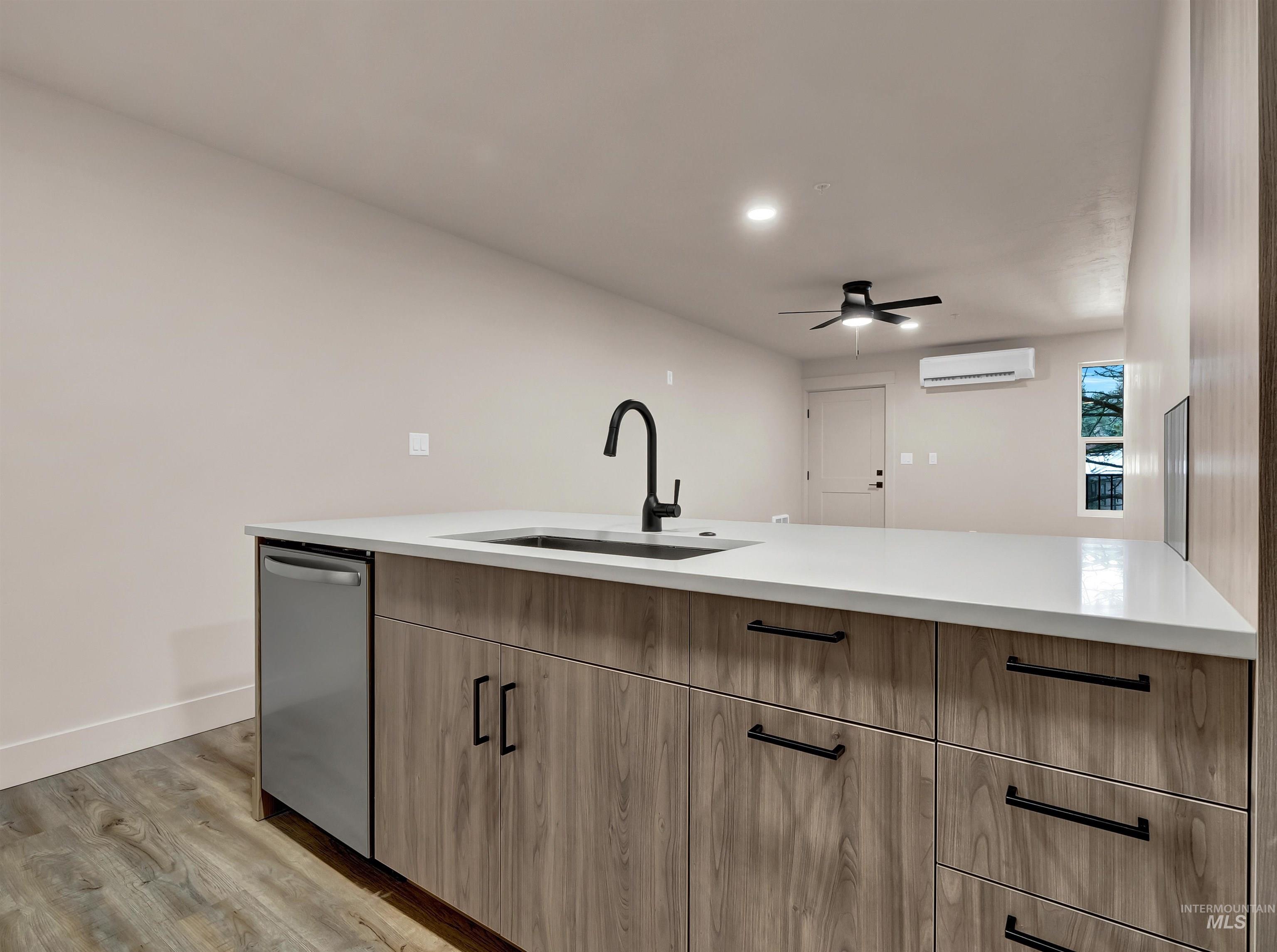 Lot 32 Blk 1 Raven Loop, Cascade, Idaho 83611, 2 Bedrooms, 2 Bathrooms, Residential Income For Sale, Price $1,249,000,MLS 98971795