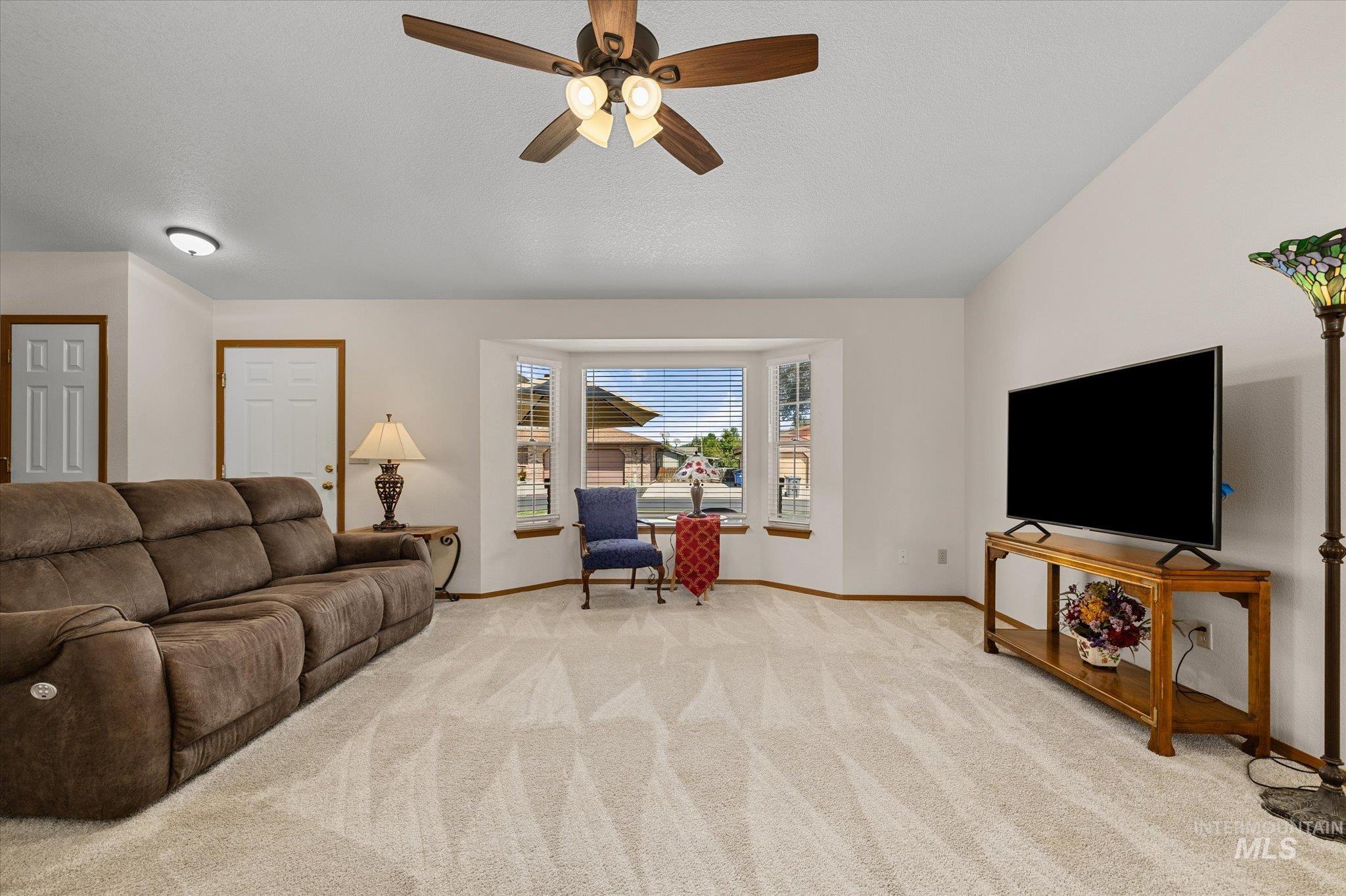 1100 Burnett Dr #602, Nampa, Idaho 83651, 3 Bedrooms, 2 Bathrooms, Residential For Sale, Price $324,000,MLS 98971796