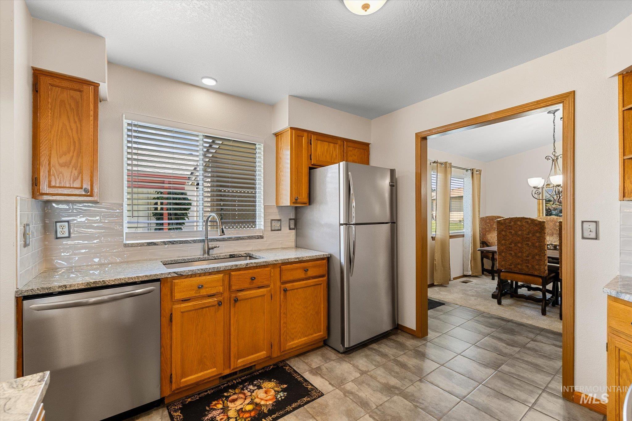 1100 Burnett Dr #602, Nampa, Idaho 83651, 3 Bedrooms, 2 Bathrooms, Residential For Sale, Price $324,000,MLS 98971796