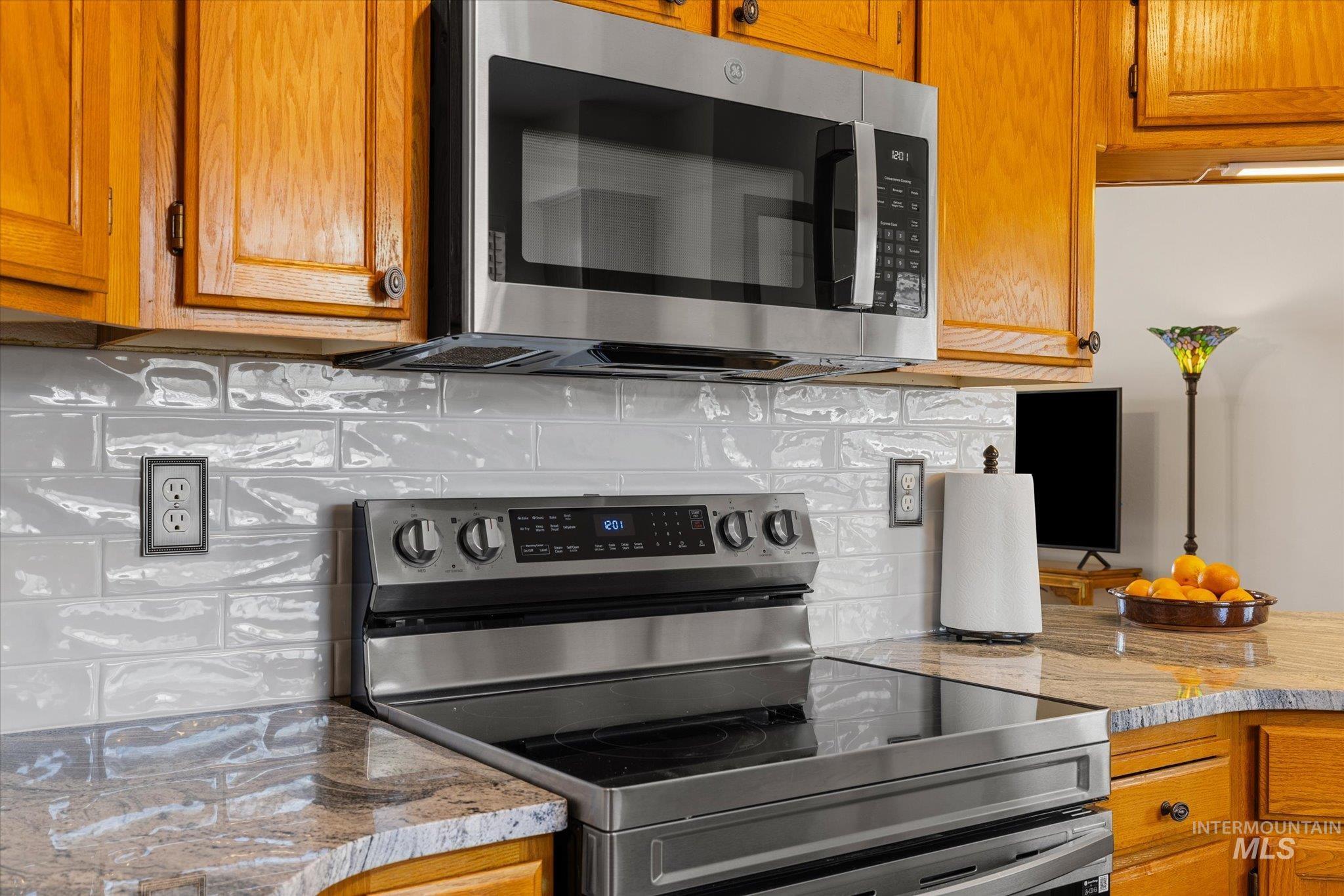 1100 Burnett Dr #602, Nampa, Idaho 83651, 3 Bedrooms, 2 Bathrooms, Residential For Sale, Price $324,000,MLS 98971796