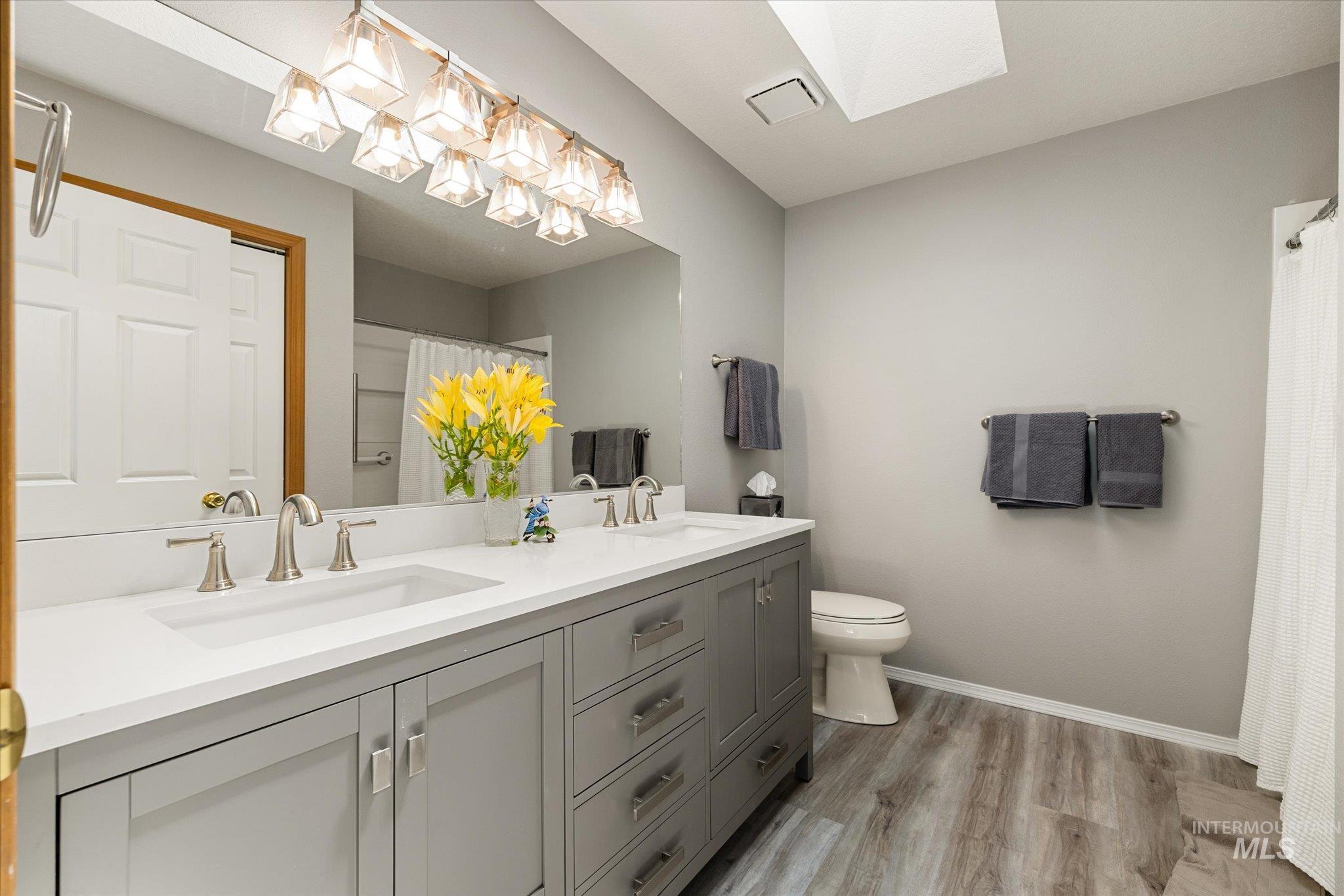 1100 Burnett Dr #602, Nampa, Idaho 83651, 3 Bedrooms, 2 Bathrooms, Residential For Sale, Price $324,000,MLS 98971796