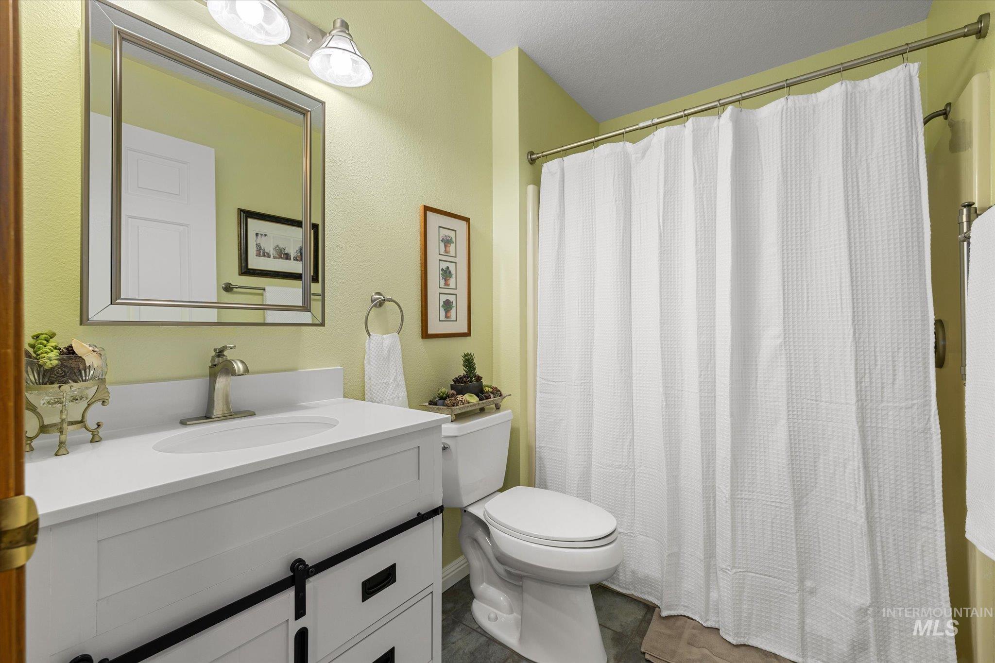 1100 Burnett Dr #602, Nampa, Idaho 83651, 3 Bedrooms, 2 Bathrooms, Residential For Sale, Price $324,000,MLS 98971796