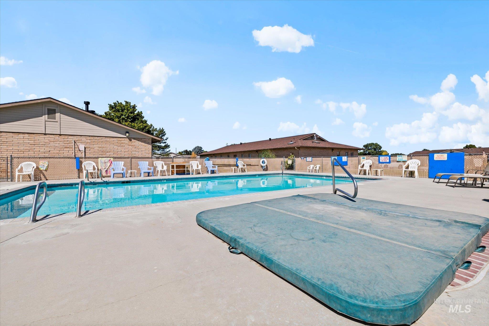 1100 Burnett Dr #602, Nampa, Idaho 83651, 3 Bedrooms, 2 Bathrooms, Residential For Sale, Price $324,000,MLS 98971796