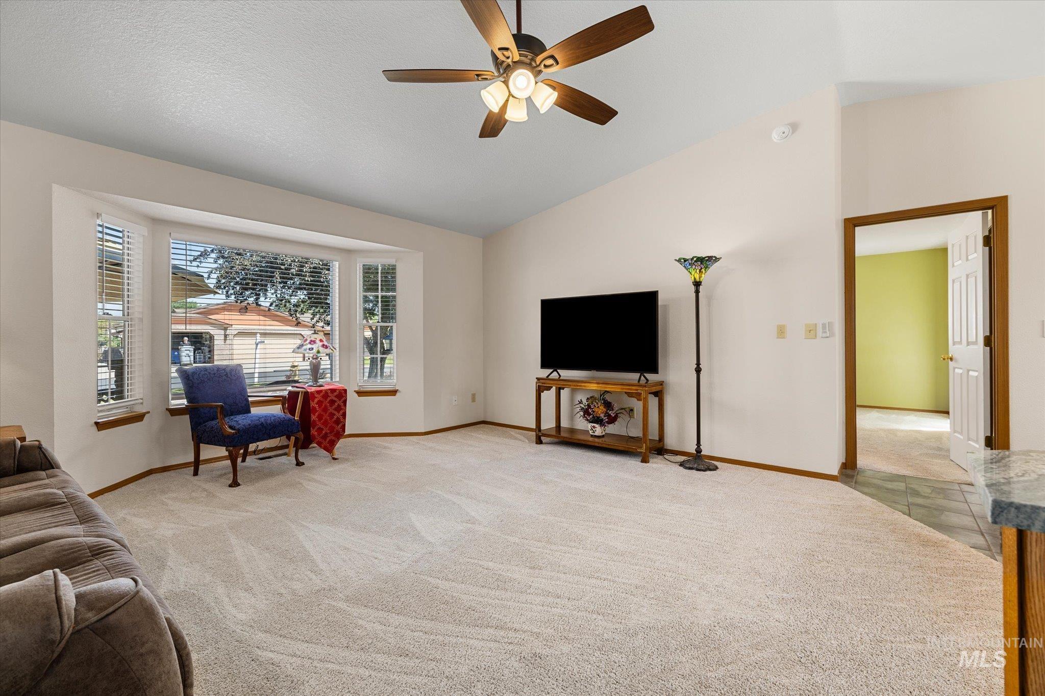 1100 Burnett Dr #602, Nampa, Idaho 83651, 3 Bedrooms, 2 Bathrooms, Residential For Sale, Price $324,000,MLS 98971796