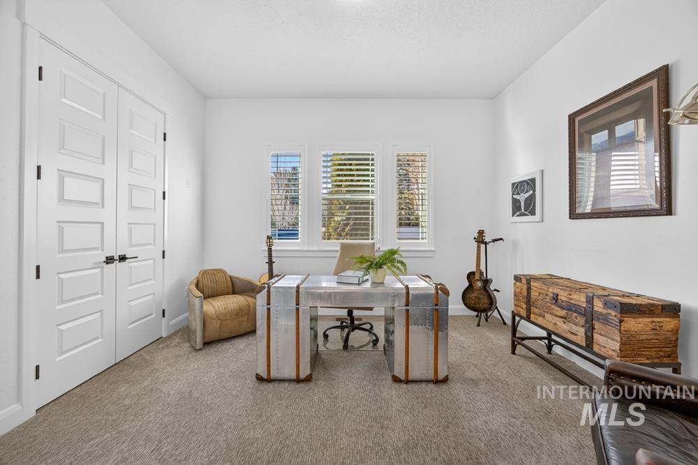 6638 N Big Cedar Way, Meridian, Idaho 83646, 4 Bedrooms, 3 Bathrooms, Residential For Sale, Price $1,298,000,MLS 98971800