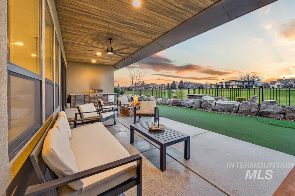 6638 N Big Cedar Way, Meridian, Idaho 83646, 4 Bedrooms, 3 Bathrooms, Residential For Sale, Price $1,298,000,MLS 98971800