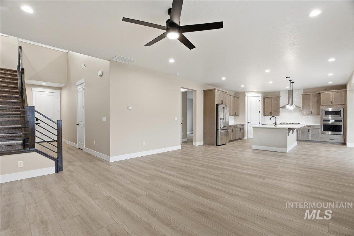 6161 N Senita Hills Ave, Meridian, Idaho 83646, 5 Bedrooms, 4 Bathrooms, Residential For Sale, Price $729,990,MLS 98971802