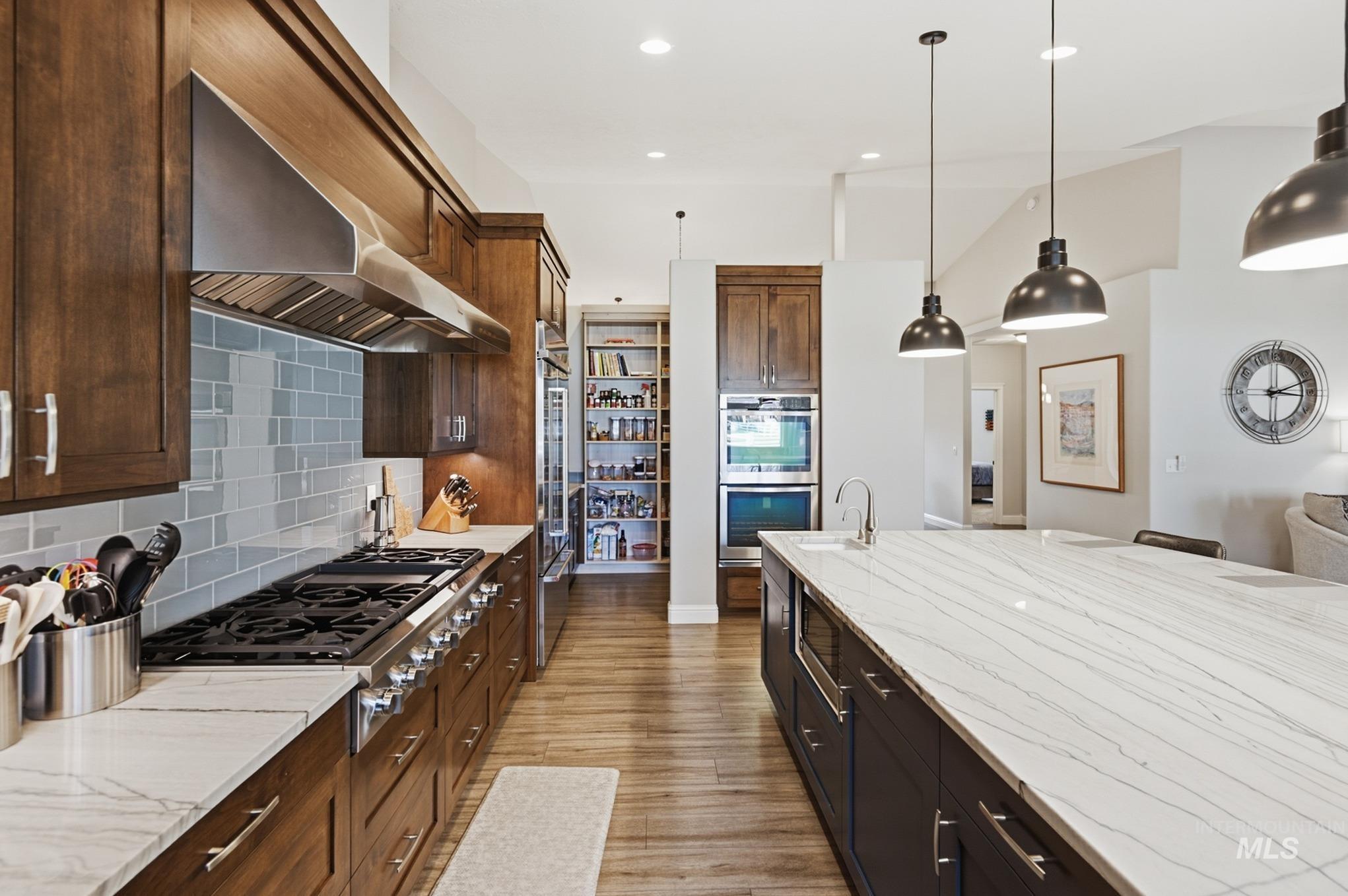 570 N Cove Colony Way, Eagle, Idaho 83616, 4 Bedrooms, 3.5 Bathrooms, Residential For Sale, Price $1,849,900,MLS 98971803