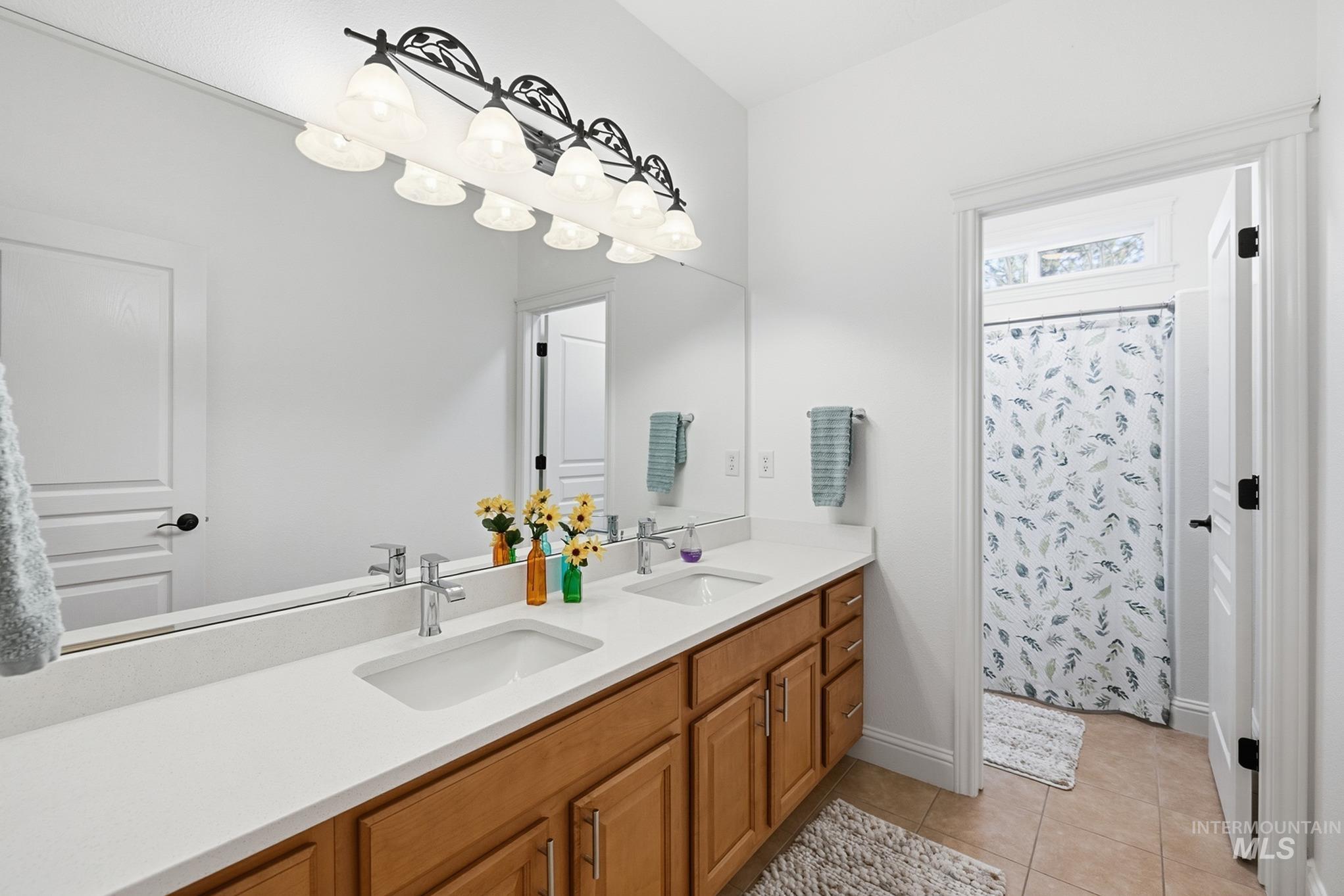 570 N Cove Colony Way, Eagle, Idaho 83616, 4 Bedrooms, 3.5 Bathrooms, Residential For Sale, Price $1,849,900,MLS 98971803