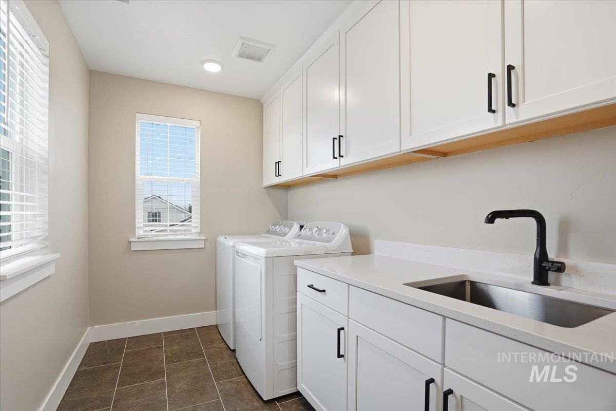 6105 N Torva Ave, Meridian, Idaho 83646, 5 Bedrooms, 4 Bathrooms, Residential For Sale, Price $739,990,MLS 98971804