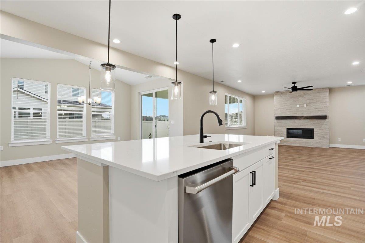 6105 N Torva Ave, Meridian, Idaho 83646, 5 Bedrooms, 4 Bathrooms, Residential For Sale, Price $739,990,MLS 98971804