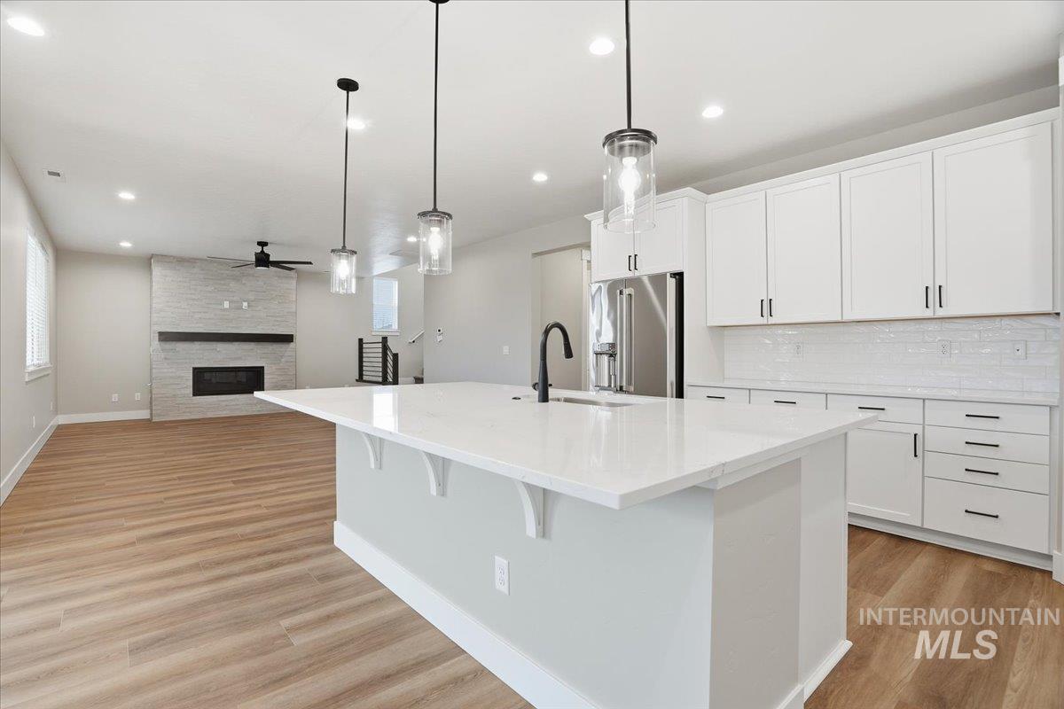 6105 N Torva Ave, Meridian, Idaho 83646, 5 Bedrooms, 4 Bathrooms, Residential For Sale, Price $739,990,MLS 98971804