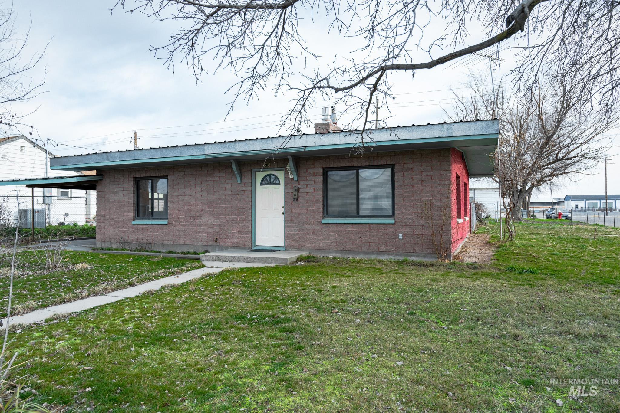 510 NW 1st St, Ontario, Oregon 97914-0000, 2 Bedrooms, 1 Bathroom, Residential For Sale, Price $259,999,MLS 98971807