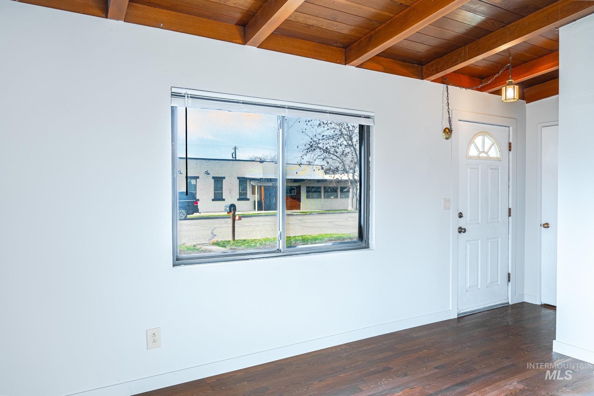 510 NW 1st St, Ontario, Oregon 97914-0000, 2 Bedrooms, 1 Bathroom, Residential For Sale, Price $279,999,MLS 98971807