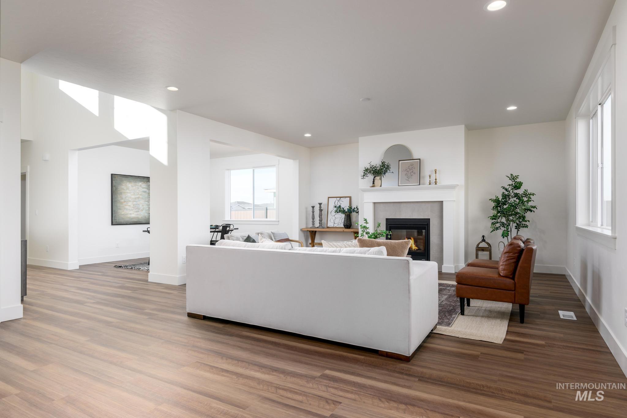 4629 E Coldwater Dr, Nampa, Idaho 83687, 5 Bedrooms, 3 Bathrooms, Residential For Sale, Price $699,000,MLS 98971810