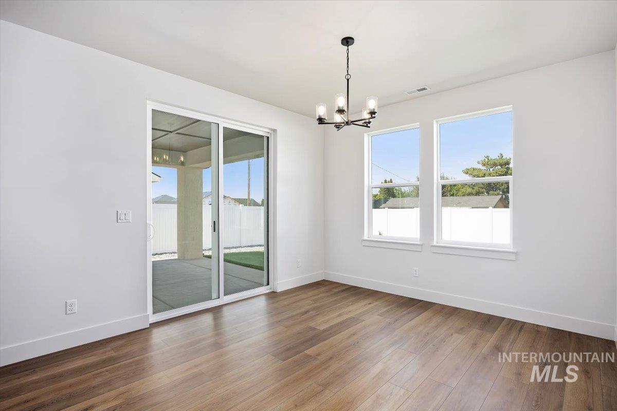 258 Maxine Lane West, Kimberly, Idaho 83341, 3 Bedrooms, 2 Bathrooms, Residential For Sale, Price $499,900,MLS 98971812