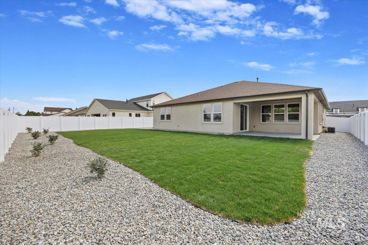 258 Maxine Lane West, Kimberly, Idaho 83341, 3 Bedrooms, 2 Bathrooms, Residential For Sale, Price $499,900,MLS 98971812