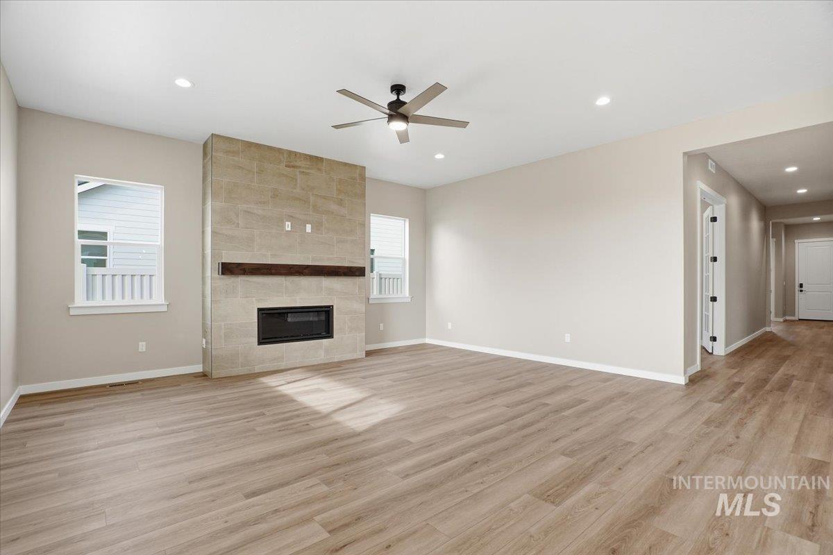 1229 Stirling Meadows Ct, Middleton, Idaho 83644, 4 Bedrooms, 3.5 Bathrooms, Residential For Sale, Price $749,990,MLS 98971814