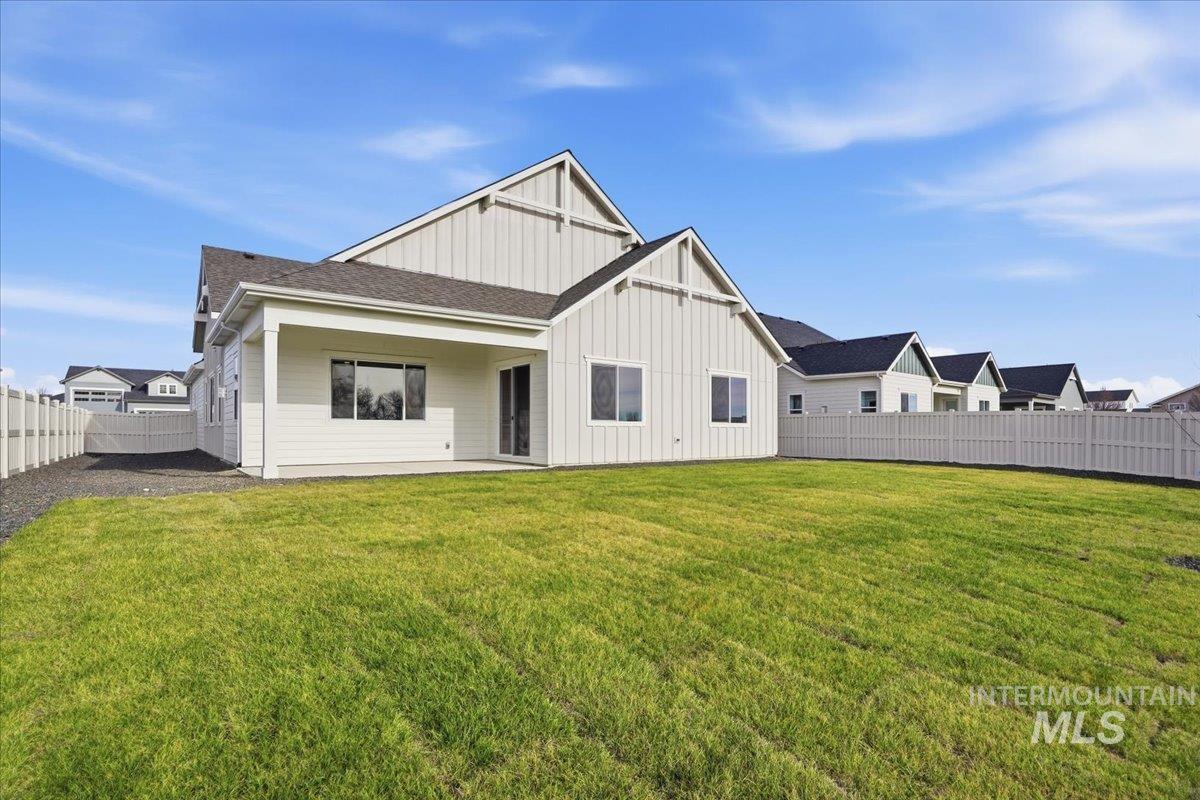 1229 Stirling Meadows Ct, Middleton, Idaho 83644, 4 Bedrooms, 3.5 Bathrooms, Residential For Sale, Price $749,990,MLS 98971814