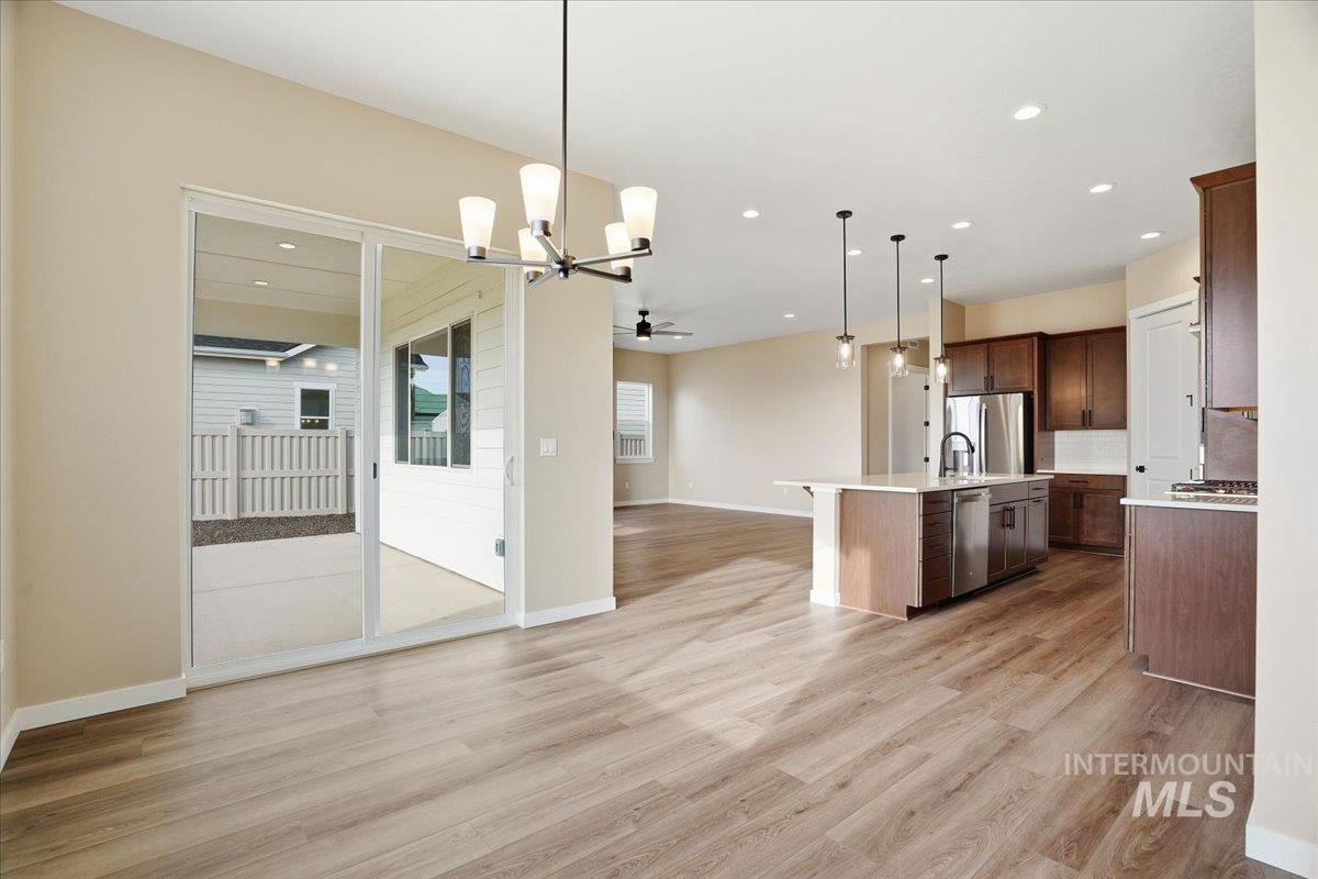 1229 Stirling Meadows Ct, Middleton, Idaho 83644, 4 Bedrooms, 3.5 Bathrooms, Residential For Sale, Price $749,990,MLS 98971814