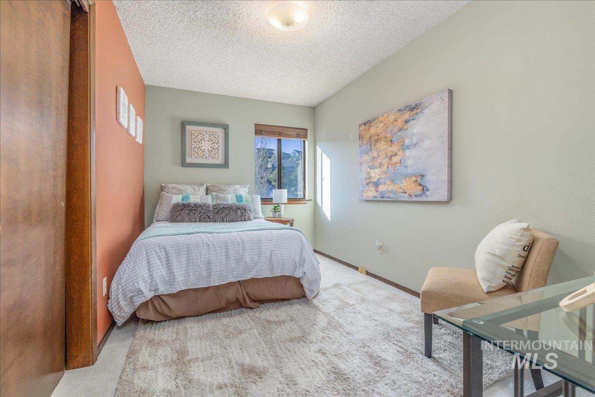 2228 E Roanoke Dr, Boise, Idaho 83712, 3 Bedrooms, 2.5 Bathrooms, Residential Income For Sale, Price $979,999,MLS 98971815