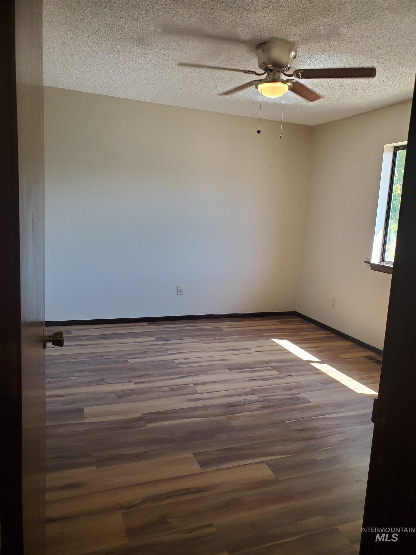 2228 E Roanoke Dr, Boise, Idaho 83712, 3 Bedrooms, 2.5 Bathrooms, Residential Income For Sale, Price $979,999,MLS 98971815