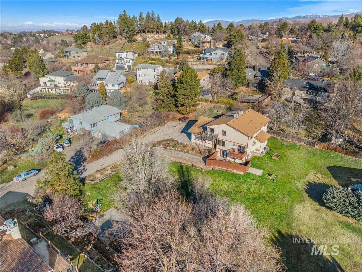 2228 E Roanoke Dr, Boise, Idaho 83712, 3 Bedrooms, 2.5 Bathrooms, Residential Income For Sale, Price $979,999,MLS 98971815