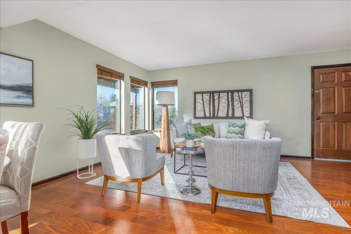 2228 E Roanoke Dr, Boise, Idaho 83712, 3 Bedrooms, 2.5 Bathrooms, Residential Income For Sale, Price $979,999,MLS 98971815