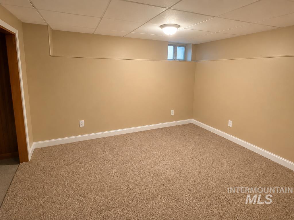 242 8th Ave E, Twin Falls, Idaho 83301, 3 Bedrooms, 1 Bathroom, Residential Income For Sale, Price $339,900,MLS 98971820