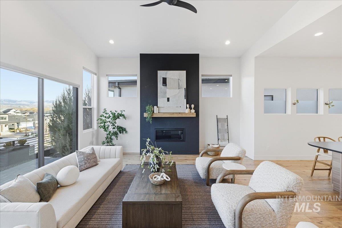 764 E Ashbourne Lane, Eagle, Idaho 83616, 4 Bedrooms, 3.5 Bathrooms, Residential For Sale, Price $1,270,000,MLS 98971822