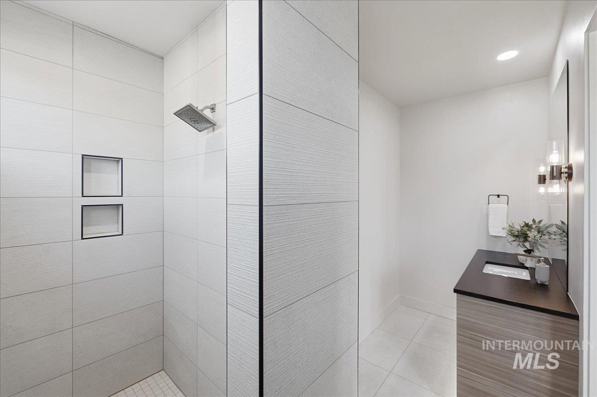 764 E Ashbourne Lane, Eagle, Idaho 83616, 4 Bedrooms, 3.5 Bathrooms, Residential For Sale, Price $1,270,000,MLS 98971822