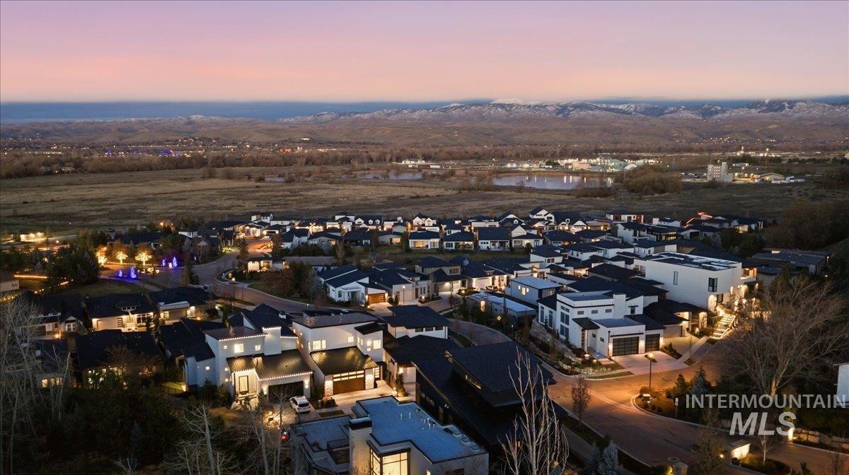 764 E Ashbourne Lane, Eagle, Idaho 83616, 4 Bedrooms, 3.5 Bathrooms, Residential For Sale, Price $1,270,000,MLS 98971822