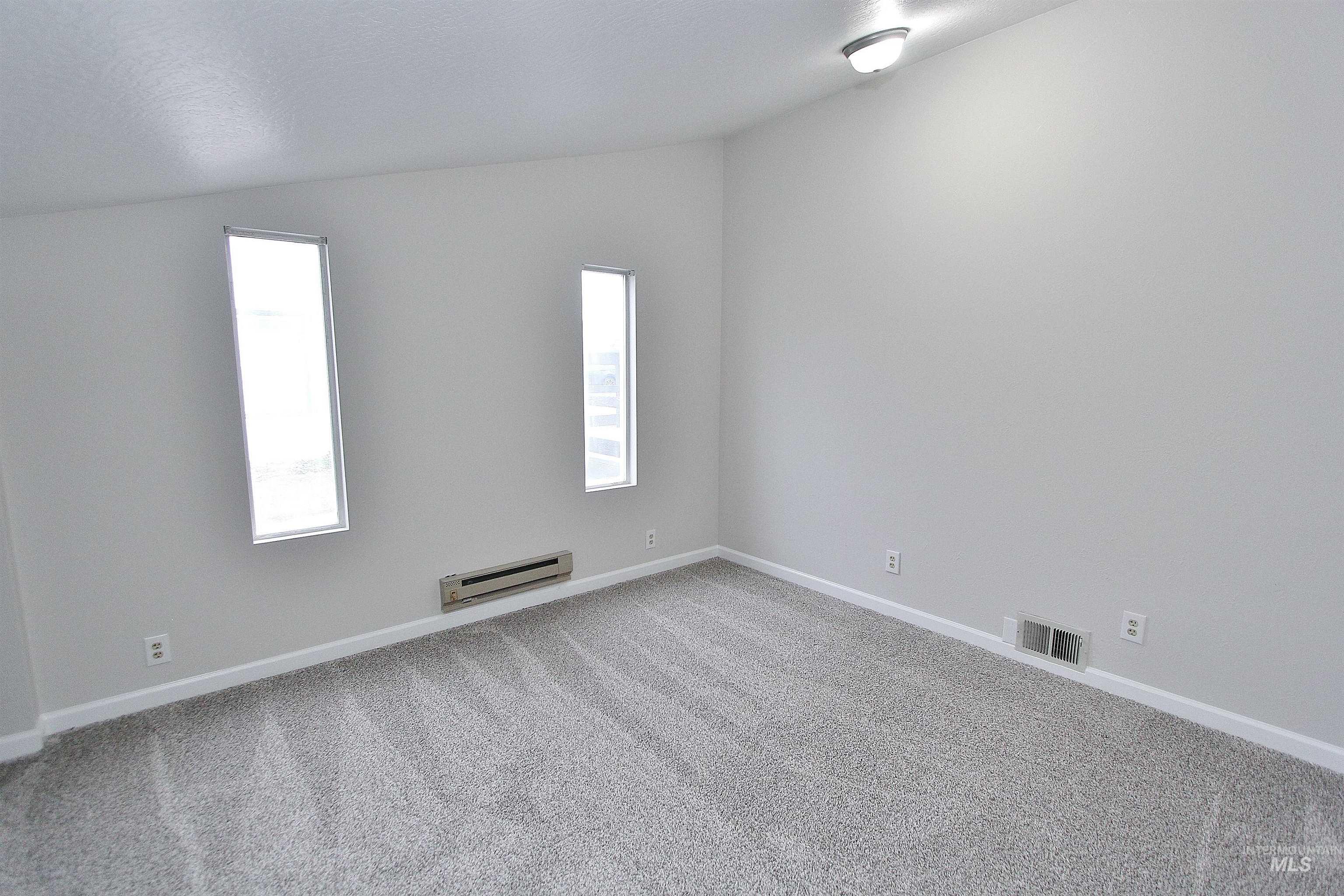 446 Lake Lowell Ave., Nampa, Idaho 83686, 3 Bedrooms, 2 Bathrooms, Residential For Sale, Price $395,000,MLS 98971824