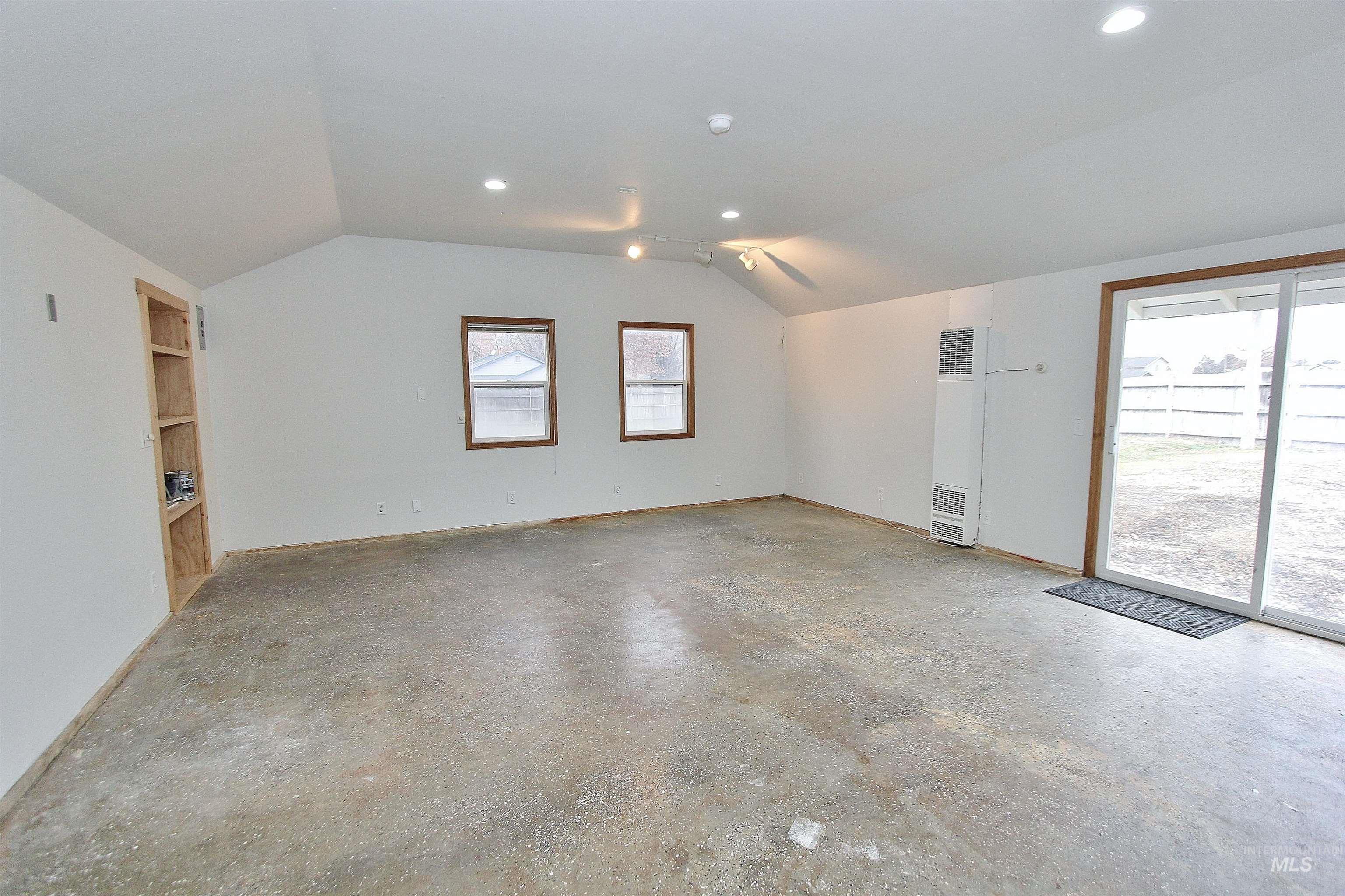 446 Lake Lowell Ave., Nampa, Idaho 83686, 3 Bedrooms, 2 Bathrooms, Residential For Sale, Price $395,000,MLS 98971824