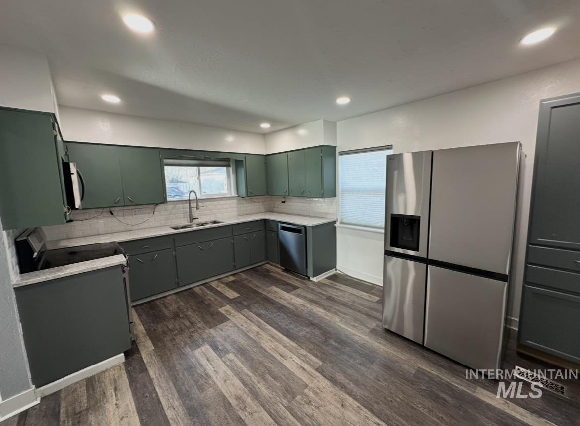 1503 10th Ave., Lewiston, Idaho 83501-3141, 3 Bedrooms, 2.5 Bathrooms, Residential For Sale, Price $389,900,MLS 98971825