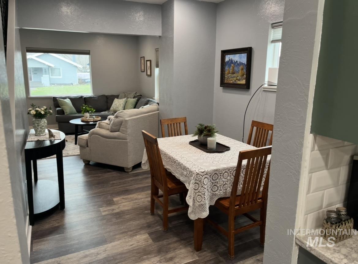 1503 10th Ave., Lewiston, Idaho 83501-3141, 3 Bedrooms, 2.5 Bathrooms, Residential For Sale, Price $389,900,MLS 98971825