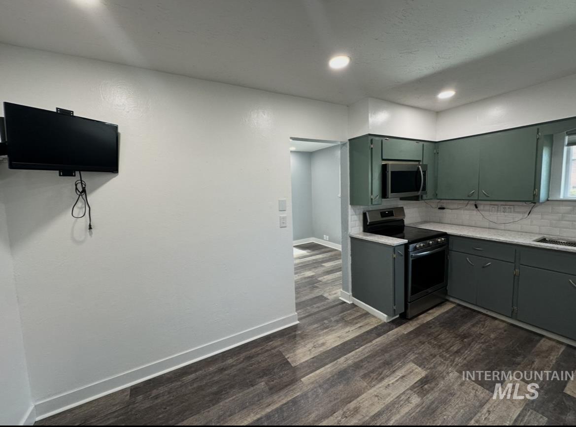 1503 10th Ave., Lewiston, Idaho 83501-3141, 3 Bedrooms, 2.5 Bathrooms, Residential For Sale, Price $389,900,MLS 98971825