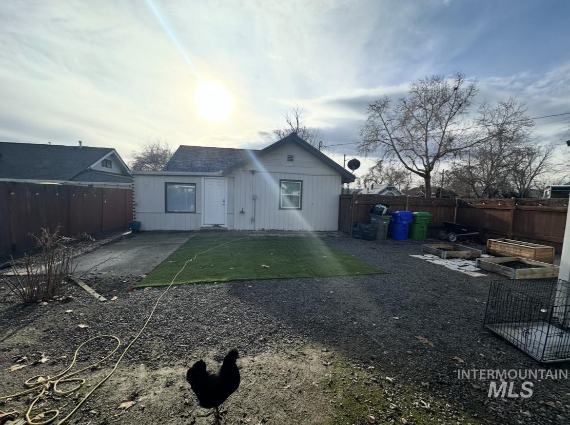 1503 10th Ave., Lewiston, Idaho 83501-3141, 3 Bedrooms, 2.5 Bathrooms, Residential For Sale, Price $389,900,MLS 98971825
